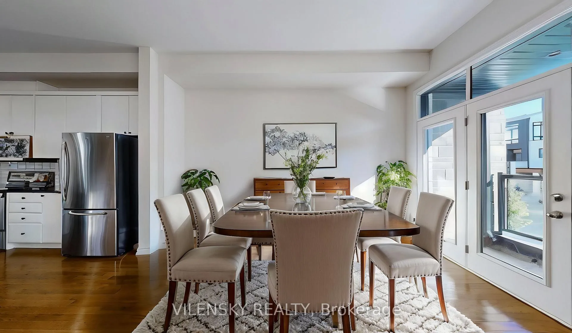 Photo 9 of 119 Golden Trail, Vaughan, Patterson — HOMEH