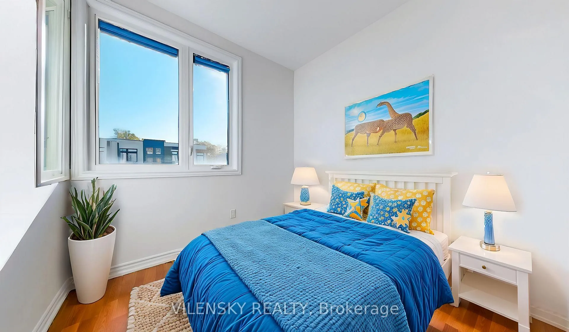 Photo 22 of 119 Golden Trail, Vaughan, Patterson — HOMEH