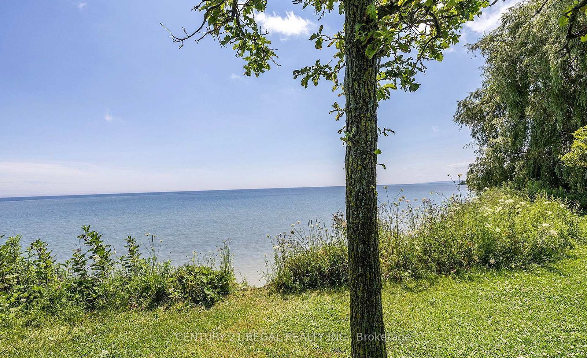 Photo 27 of 8 Andrea Road, Ajax, South East — HOMEH