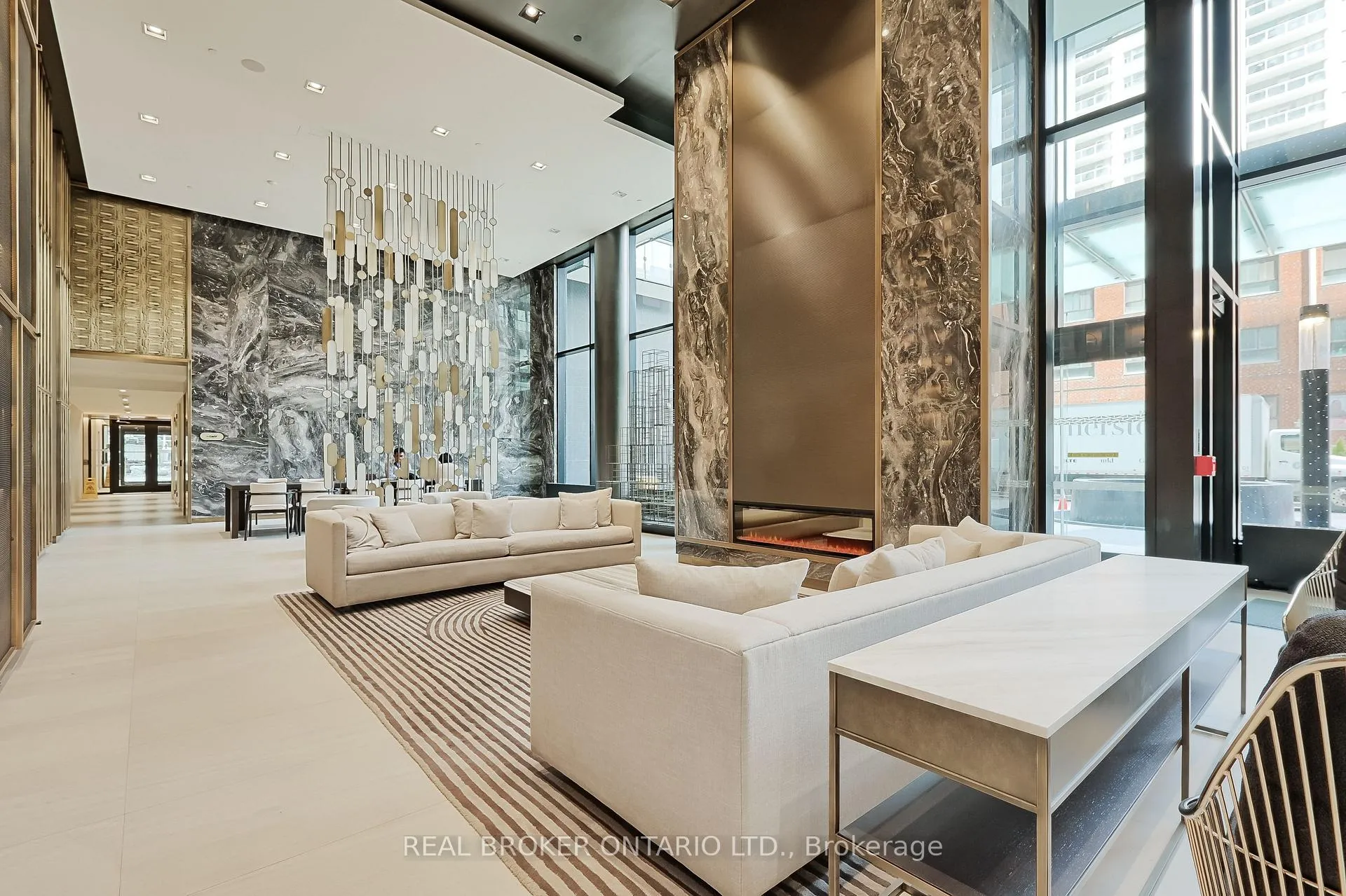 Photo 27 of Unit 2101S, 127 Broadway Ave, Toronto, Mount Pleasant West — HOMEH