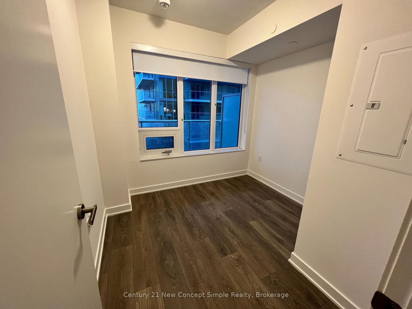 Photo 6 of Unit 3512, 195 Redpath Ave, Toronto, Mount Pleasant West — HOMEH