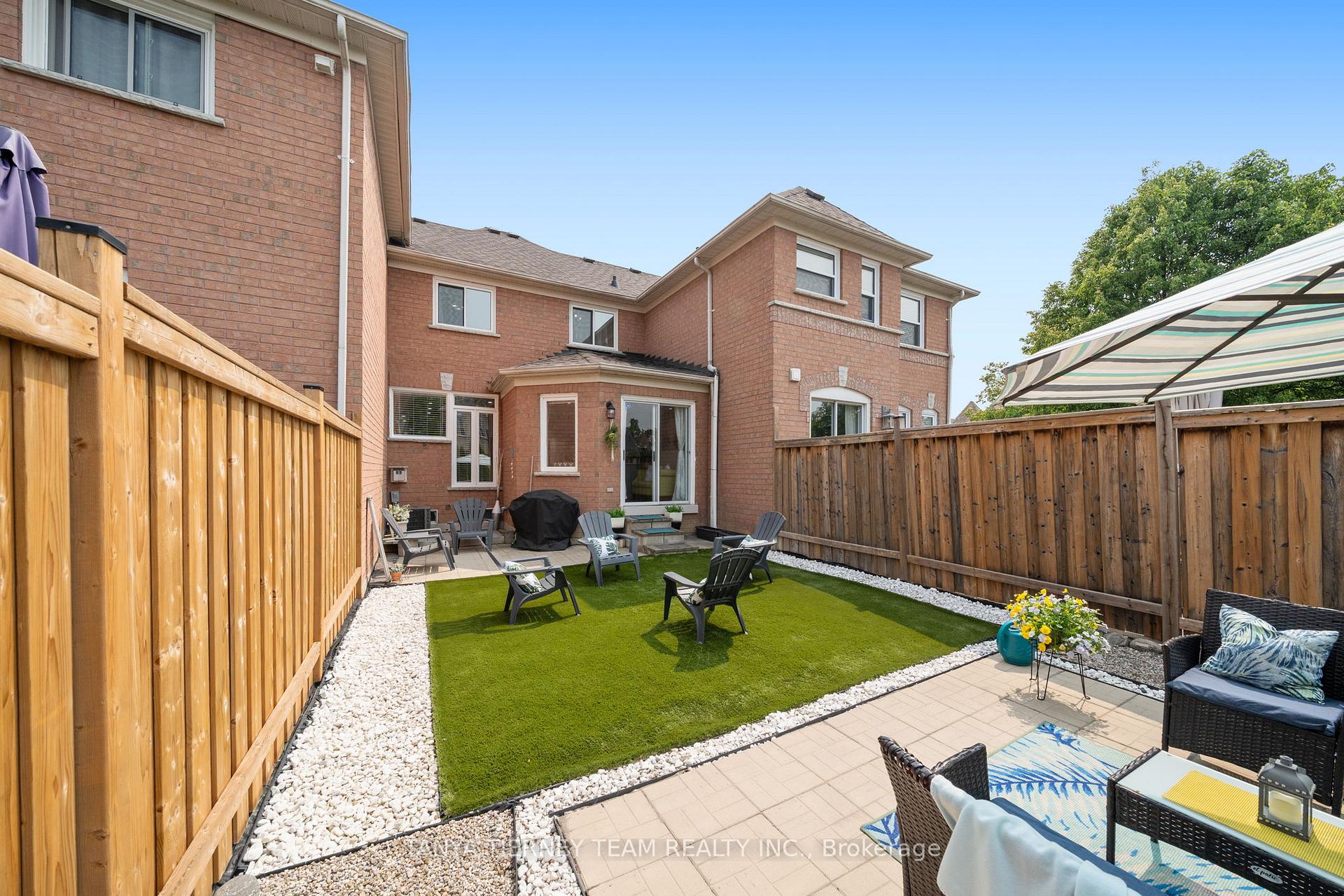 Photo 38 of 103 Zachary Place, Whitby, Brooklin — HOMEH