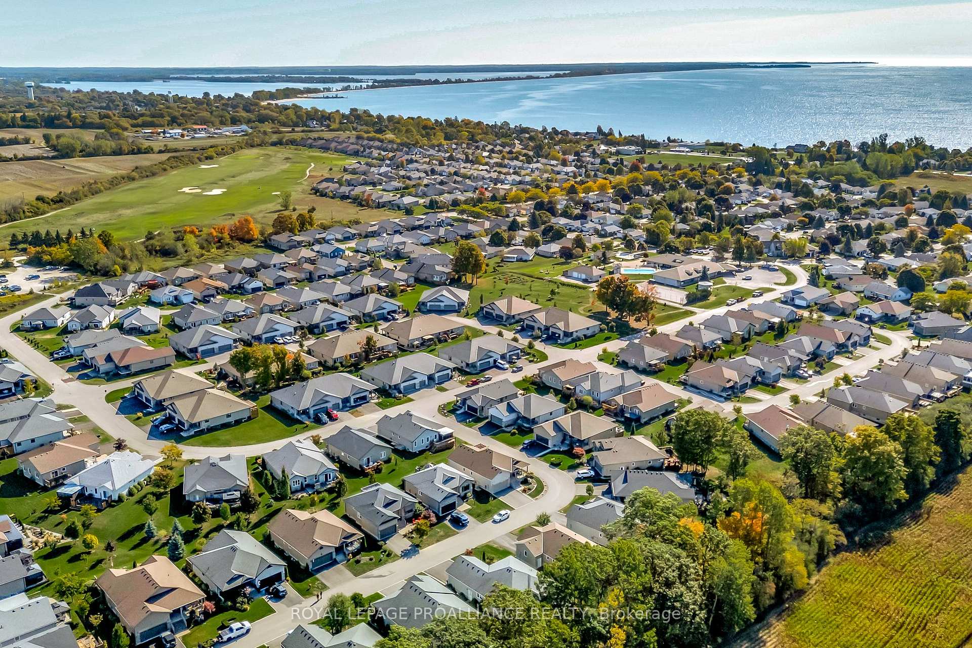 Photo 2 of 10 Conger Drive, Prince Edward County, Wellington Ward — HOMEH