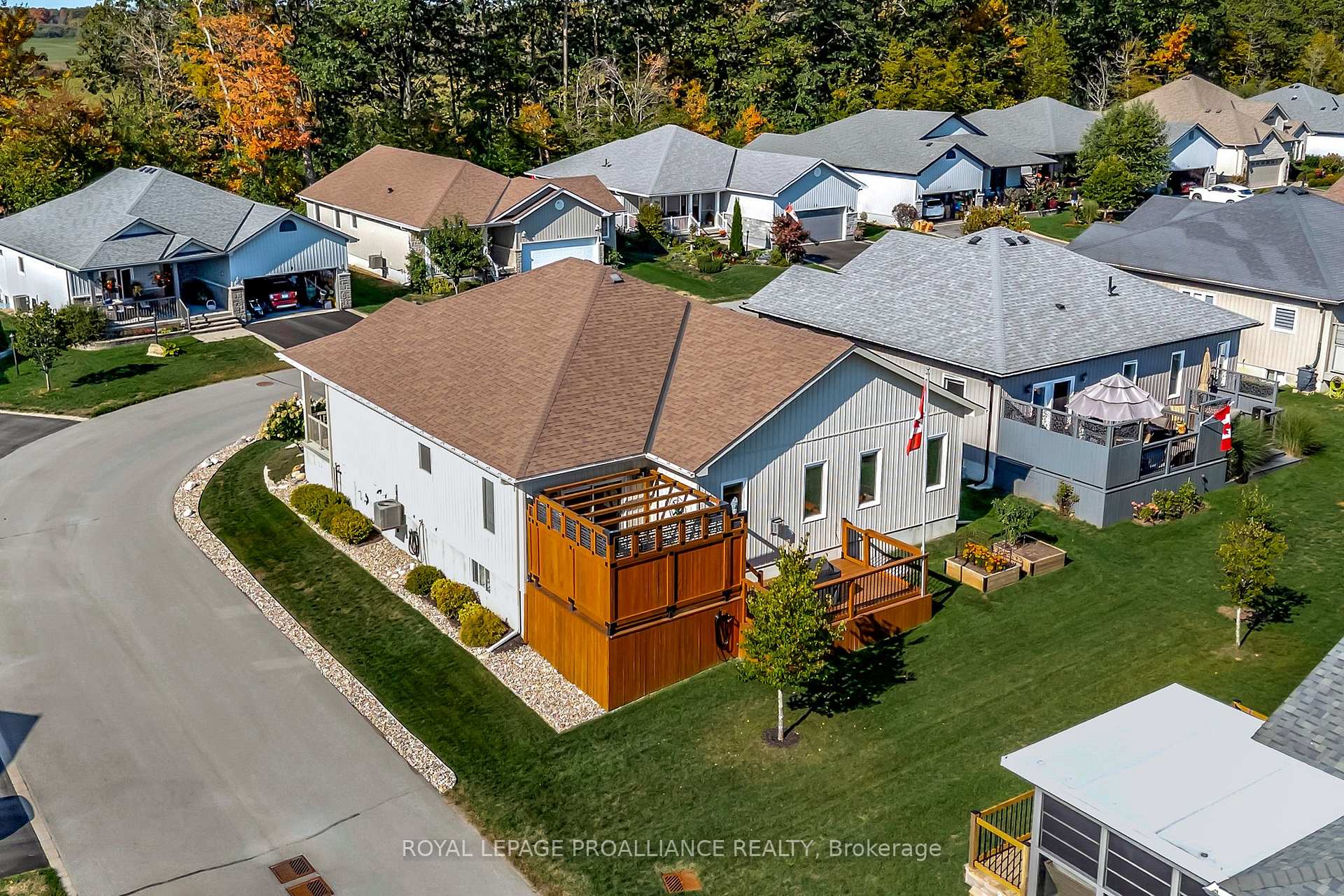 Photo 6 of 10 Conger Drive, Prince Edward County, Wellington Ward — HOMEH
