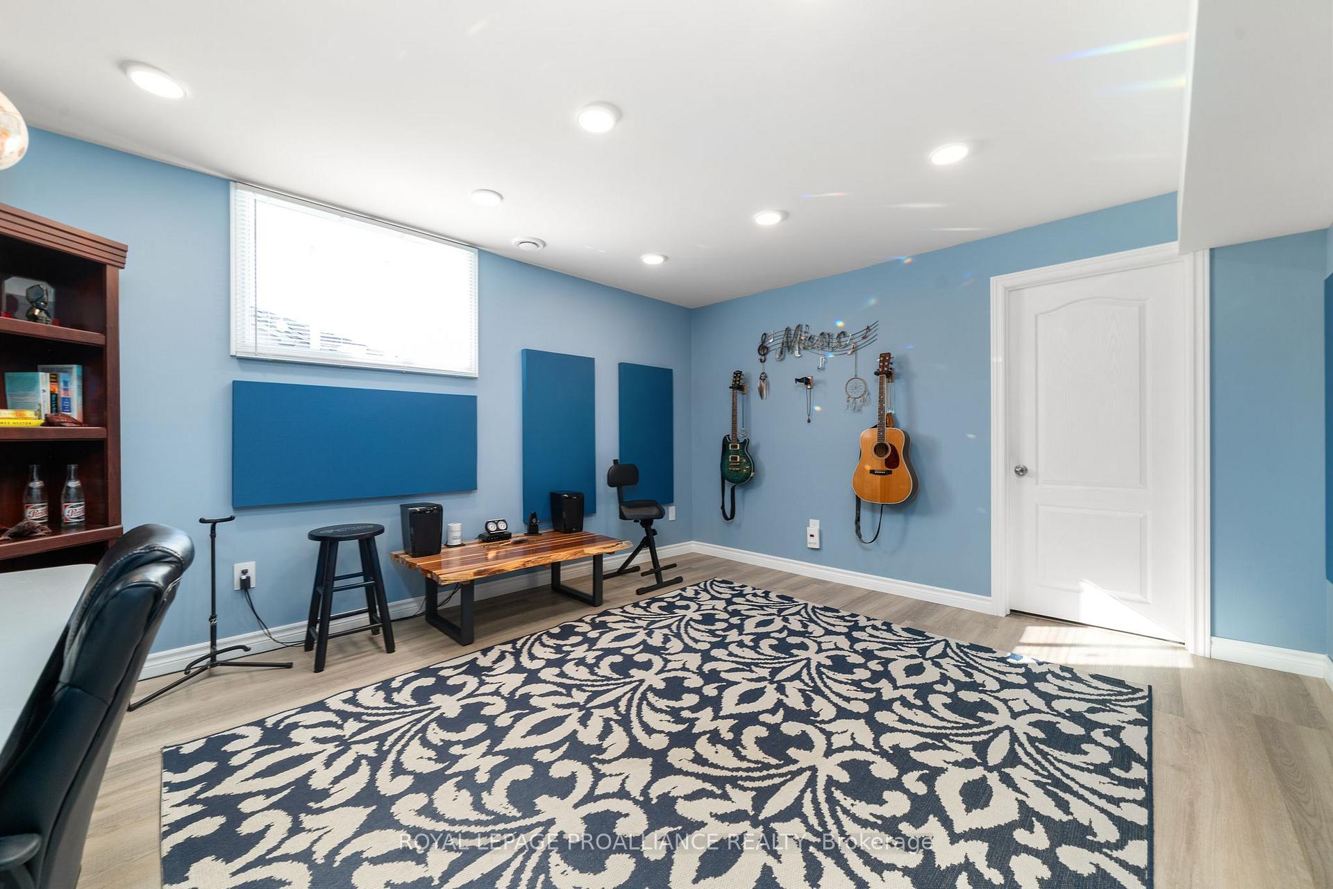 Photo 35 of 10 Conger Drive, Prince Edward County, Wellington Ward — HOMEH