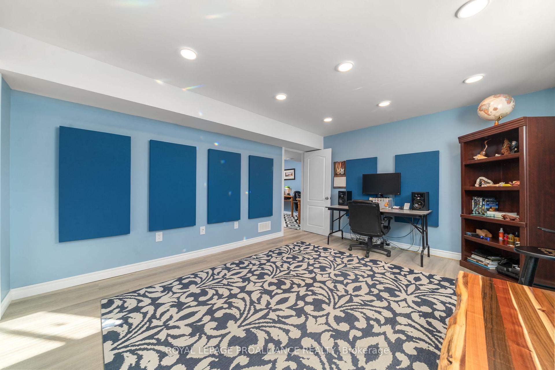 Photo 36 of 10 Conger Drive, Prince Edward County, Wellington Ward — HOMEH