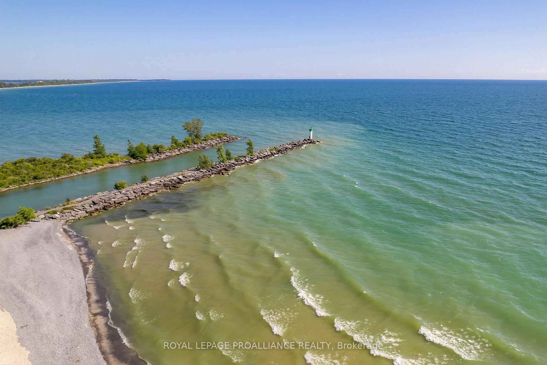 Photo 46 of 10 Conger Drive, Prince Edward County, Wellington Ward — HOMEH