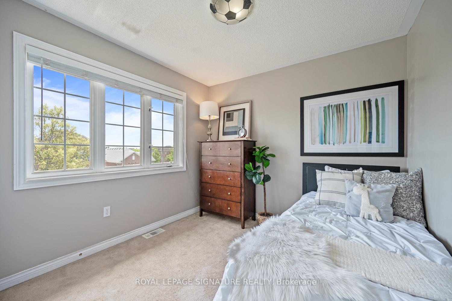 Photo 20 of 6 Lurosa Crescent, Whitby, Taunton North — HOMEH