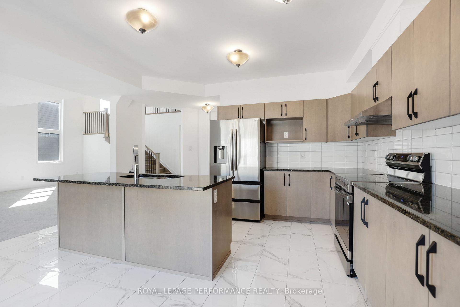 Photo 14 of Unit A, 32 Dun Skipper Way, Ottawa, Blossom Park/Kemp Park/Findlay Creek — HOMEH