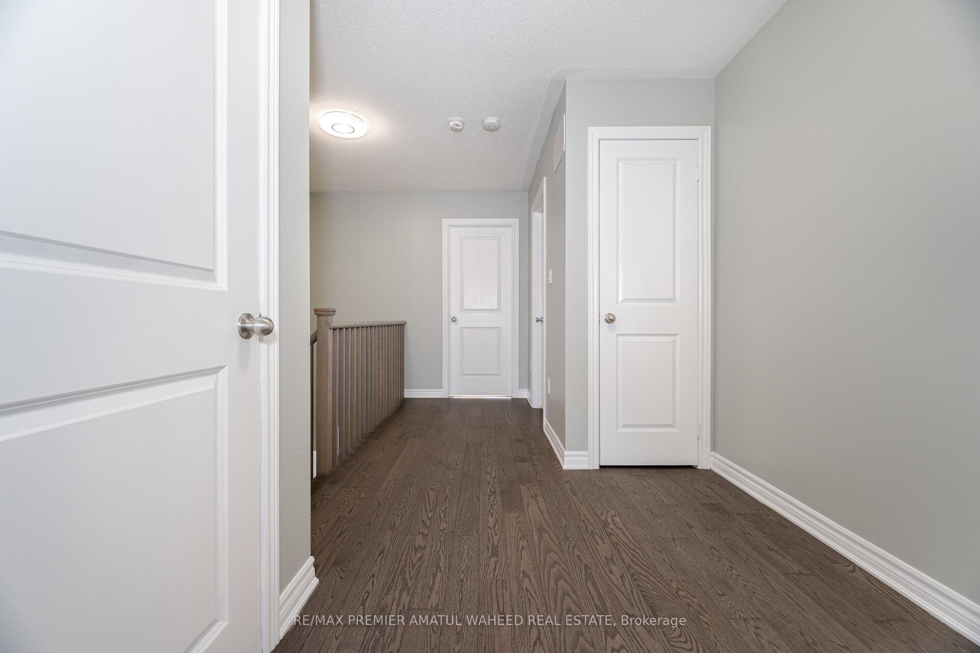 Photo 23 of 67 Farooq Boulevard, Vaughan, Vellore Village — HOMEH