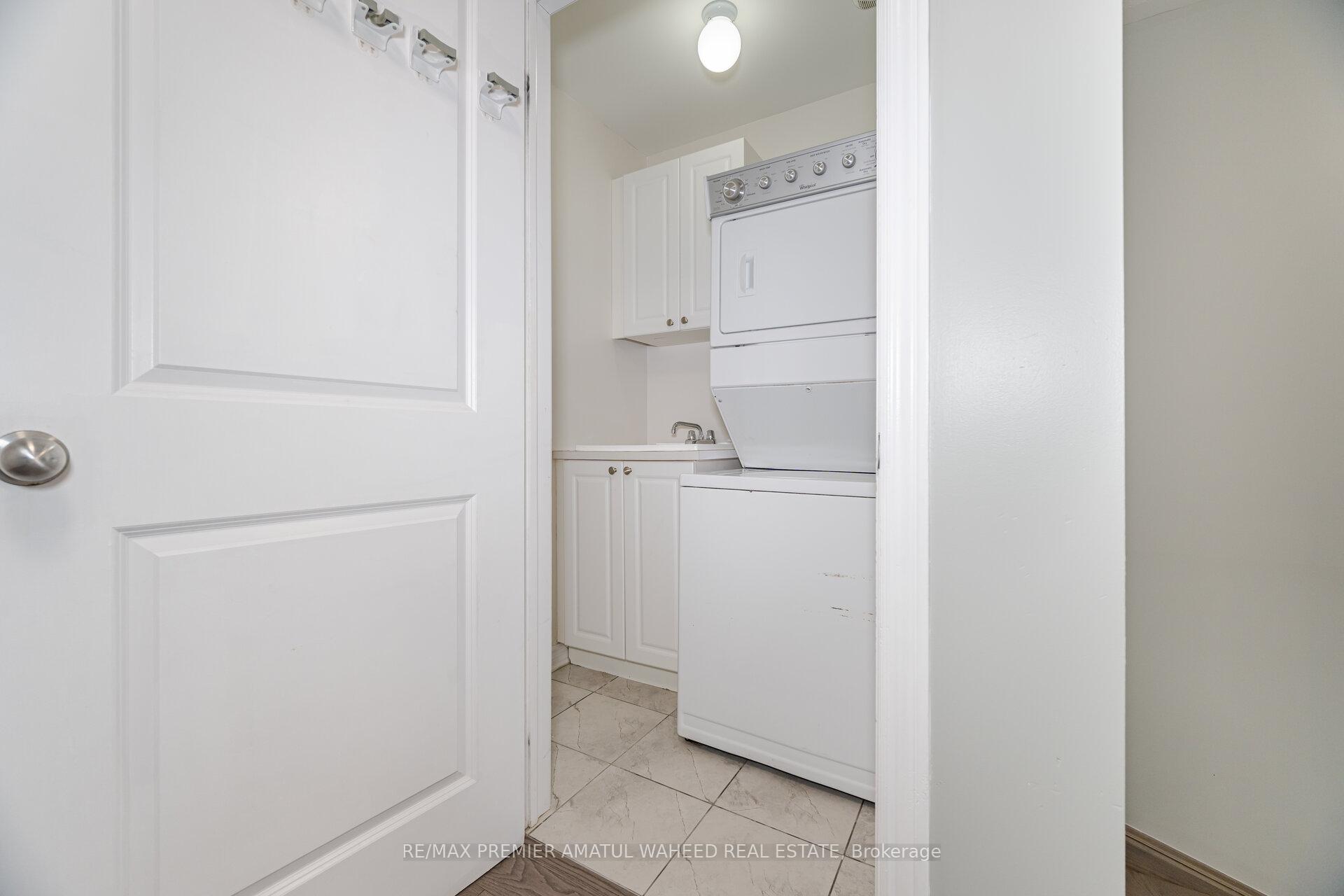 Photo 35 of 67 Farooq Boulevard, Vaughan, Vellore Village — HOMEH