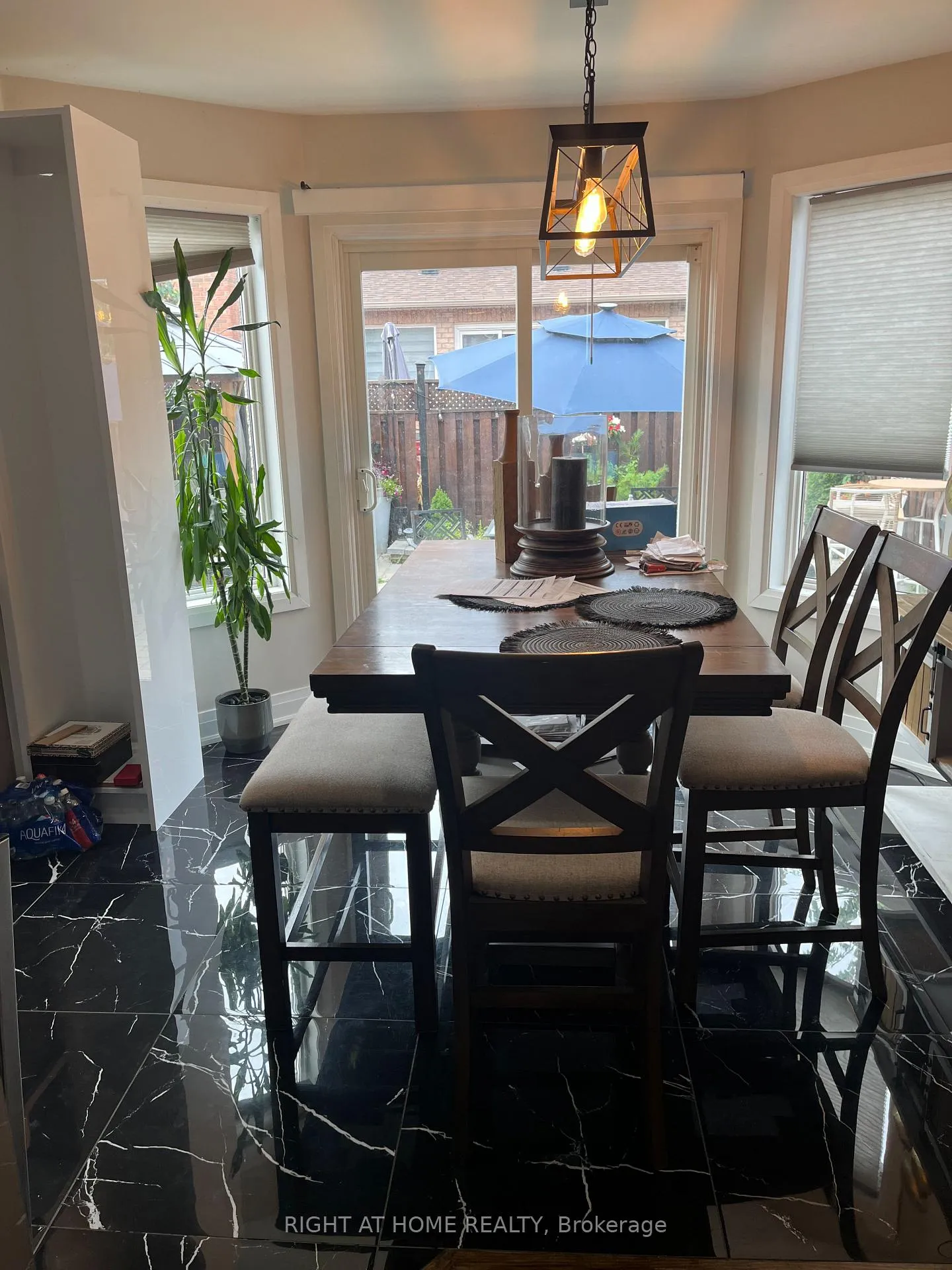 Photo 5 of 26 Bluewater Trail N, Vaughan, Vellore Village — HOMEH