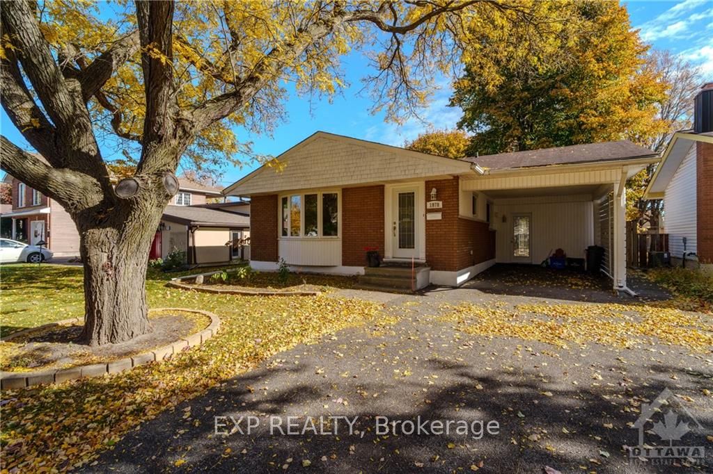 Photo 3 of 1978 Featherston Drive, Ottawa, Guildwood Estates - Urbandale Acres — HOMEH