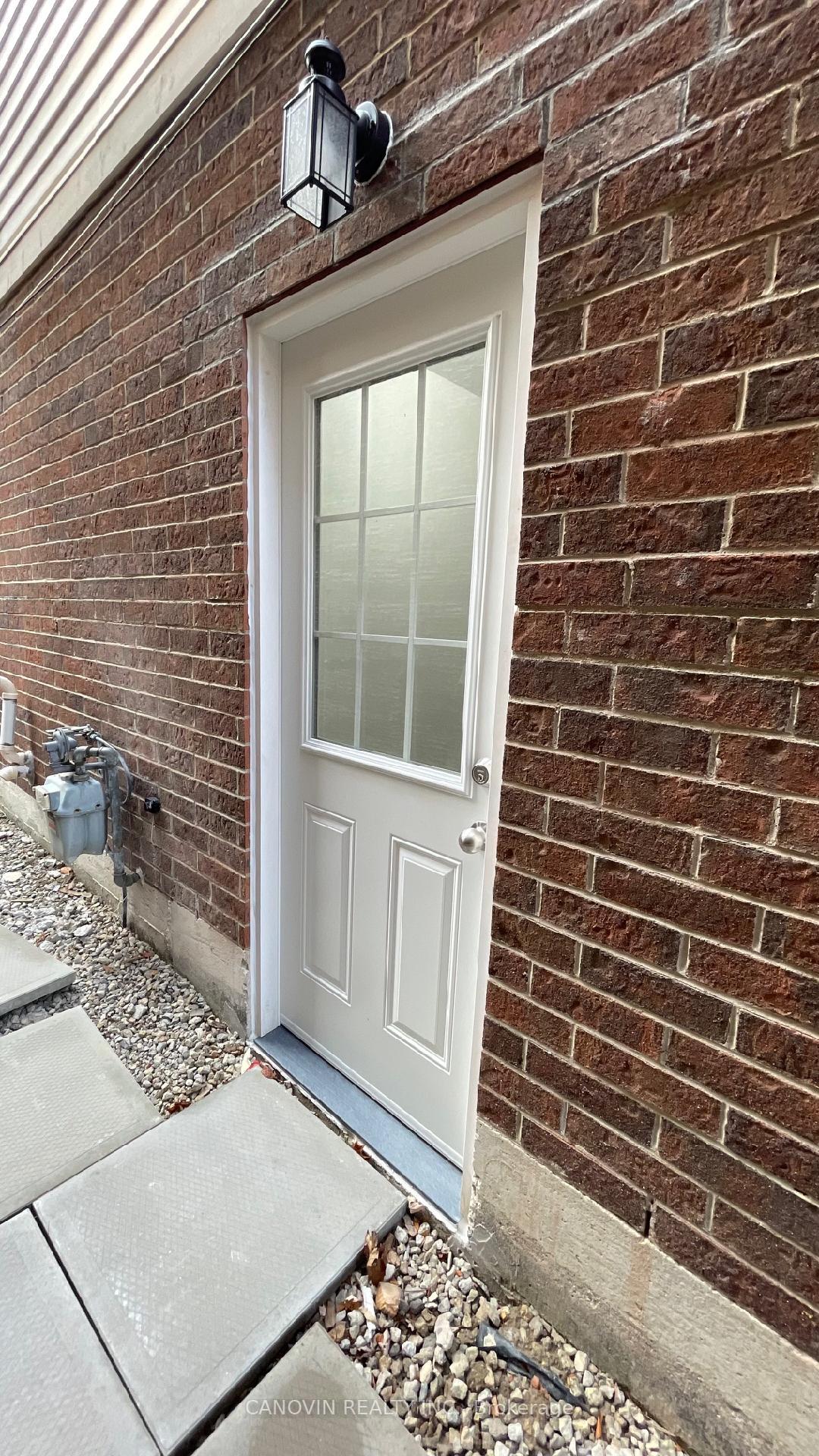 Photo 12 of Unit Bsmt, 29 Jonathan Gate, Vaughan, Crestwood-Springfarm-Yorkhill — HOMEH