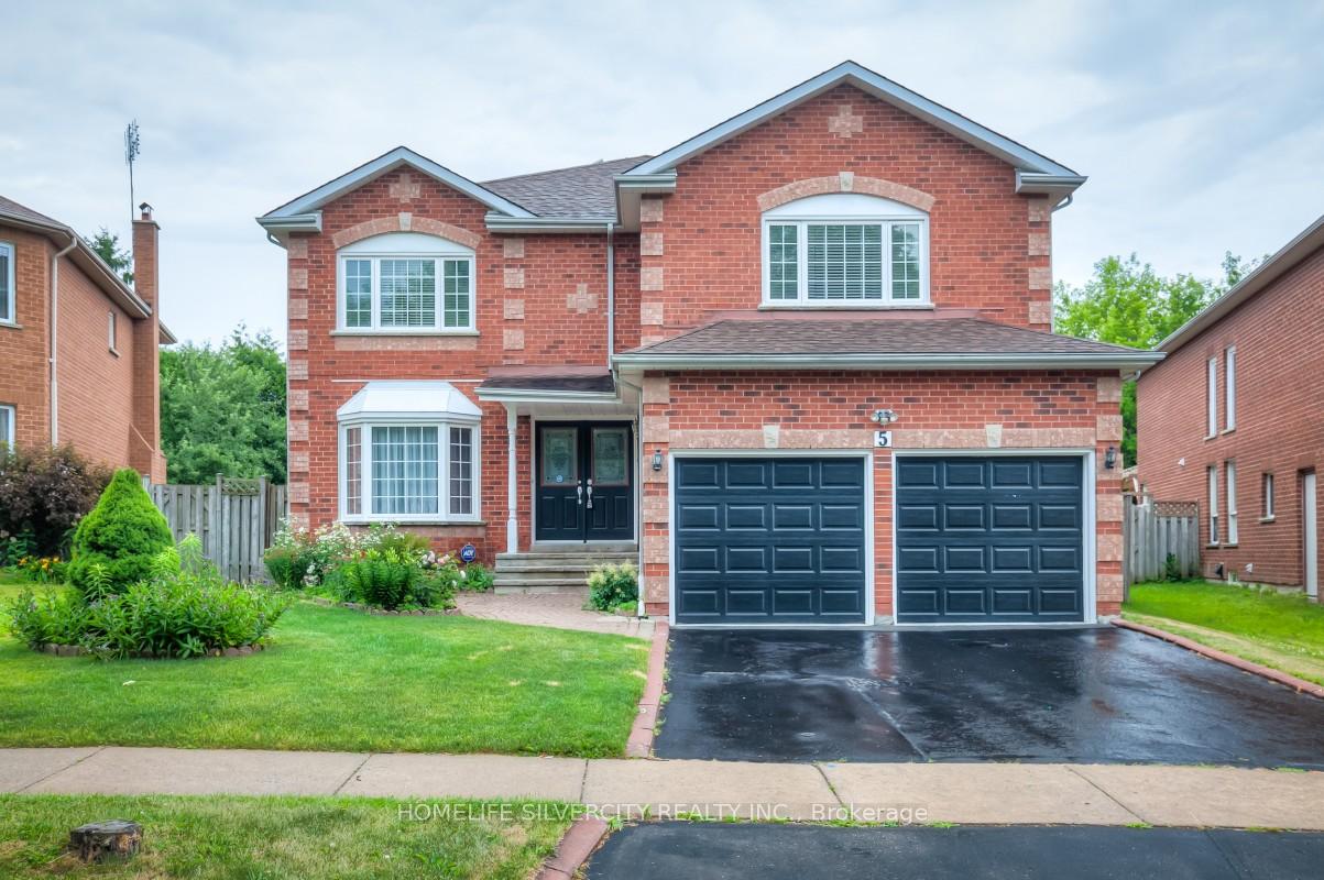 Front of 5 Braebrook Drive