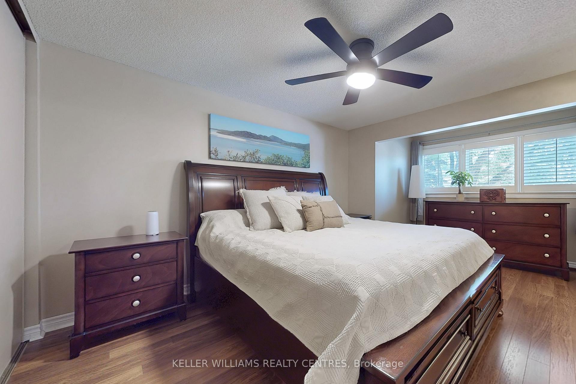 Photo 20 of 31 Avondale Crescent, Aurora, Aurora Village — HOMEH