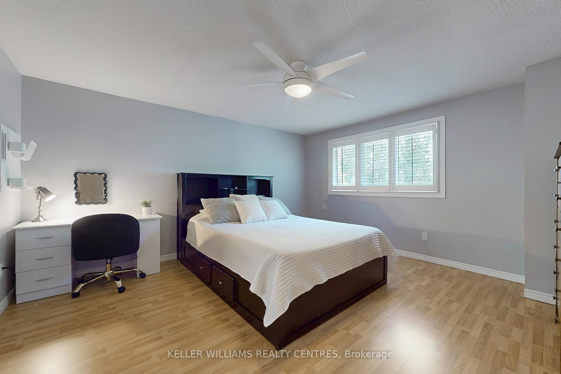 Photo 23 of 31 Avondale Crescent, Aurora, Aurora Village — HOMEH