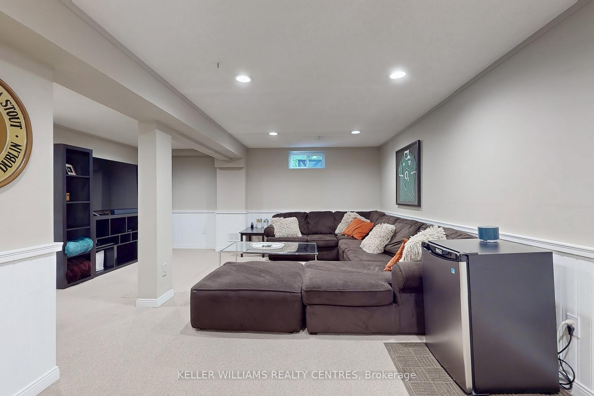 Photo 31 of 31 Avondale Crescent, Aurora, Aurora Village — HOMEH