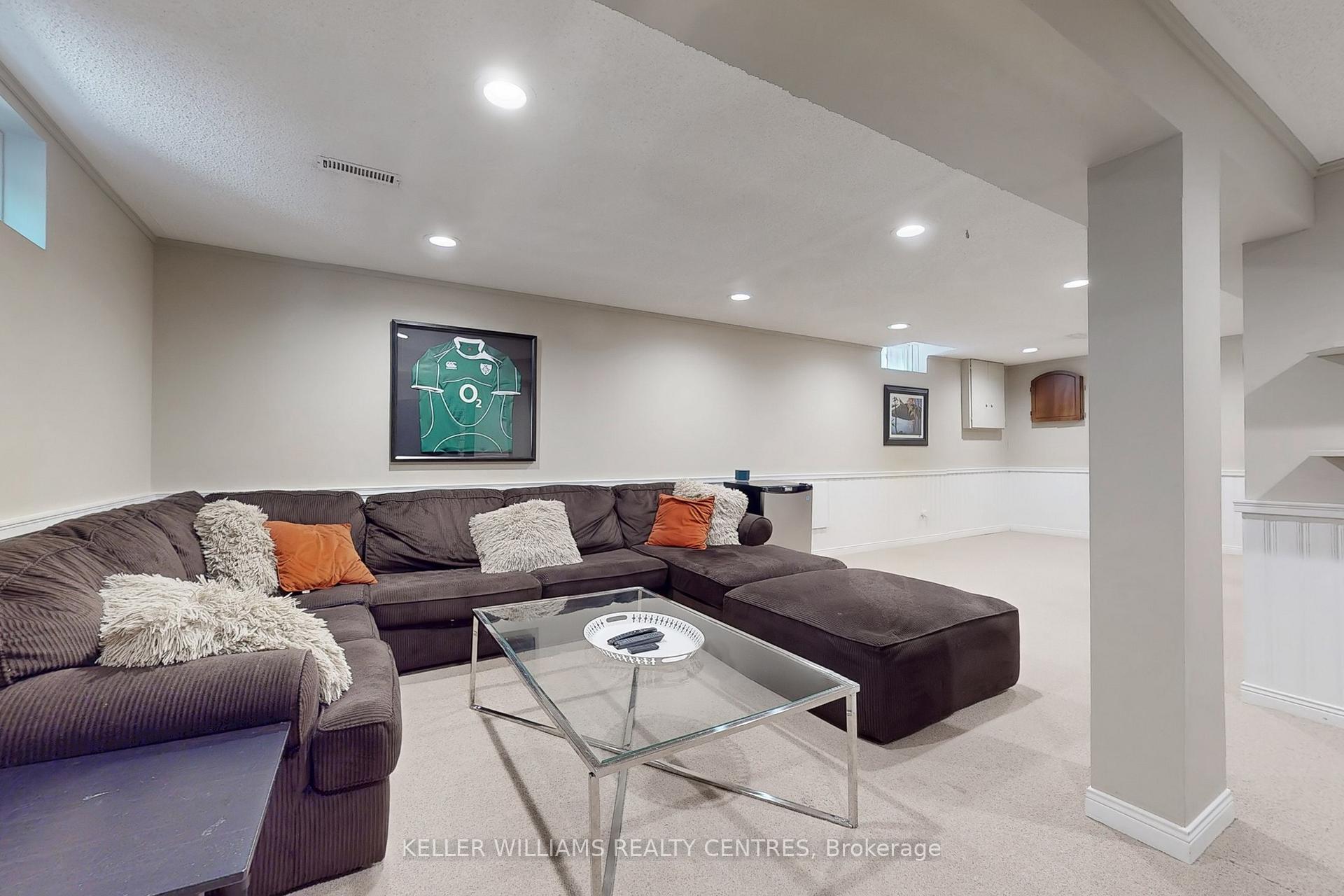 Photo 30 of 31 Avondale Crescent, Aurora, Aurora Village — HOMEH
