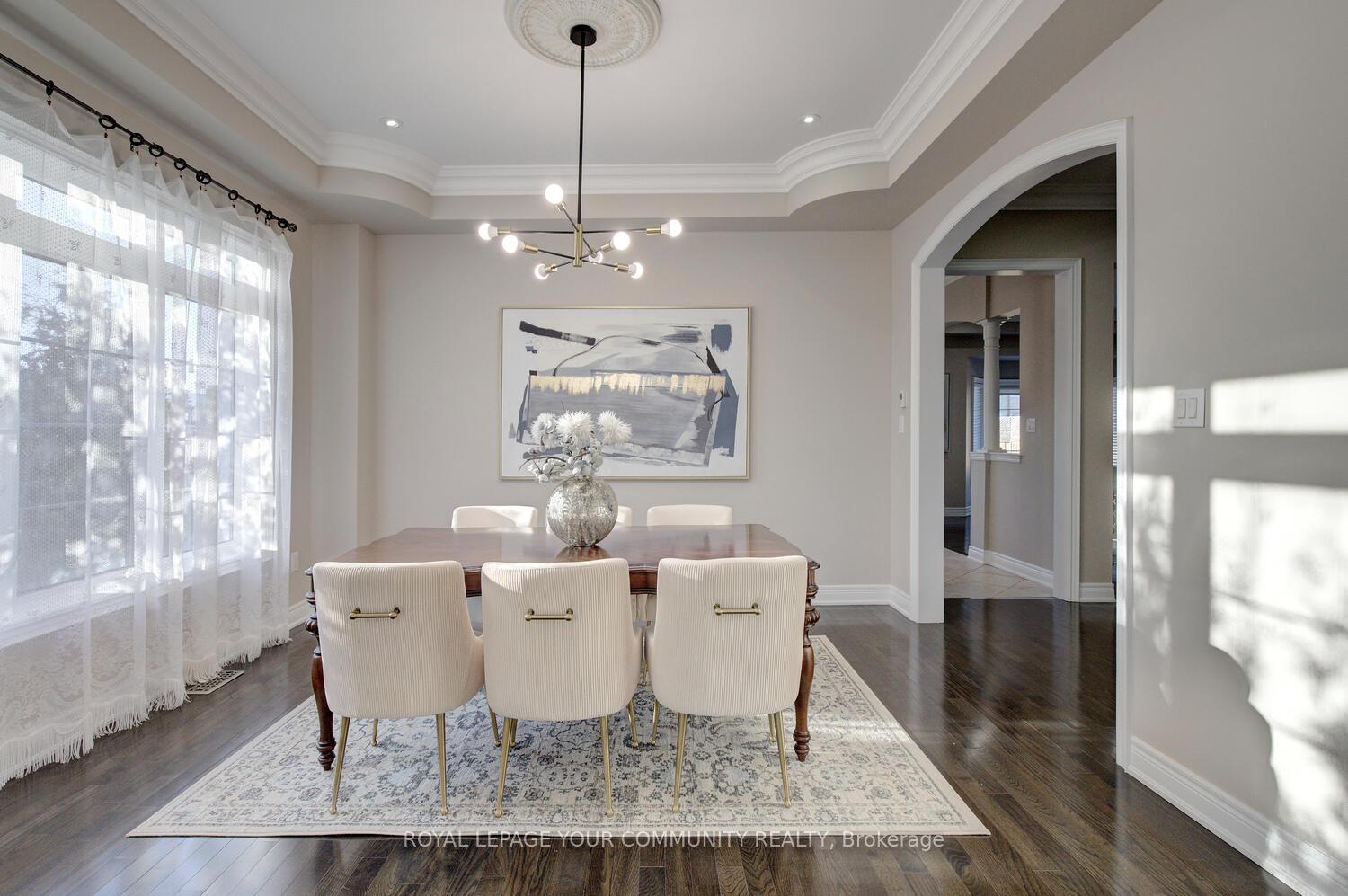 Photo 10 of 38 Alrob Court, Vaughan, Patterson — HOMEH