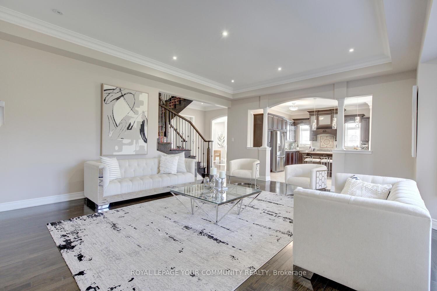 Photo 16 of 38 Alrob Court, Vaughan, Patterson — HOMEH