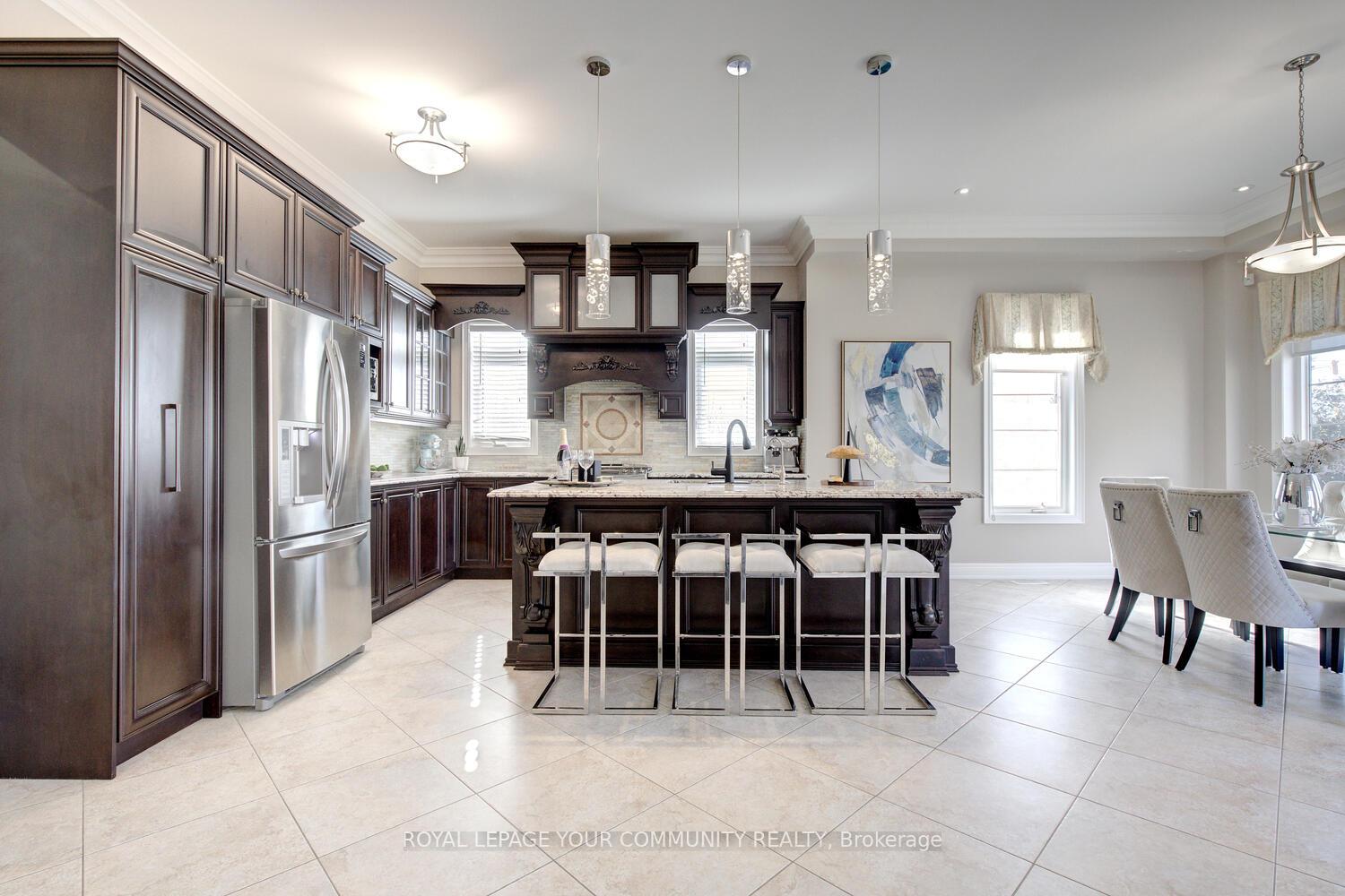Photo 17 of 38 Alrob Court, Vaughan, Patterson — HOMEH