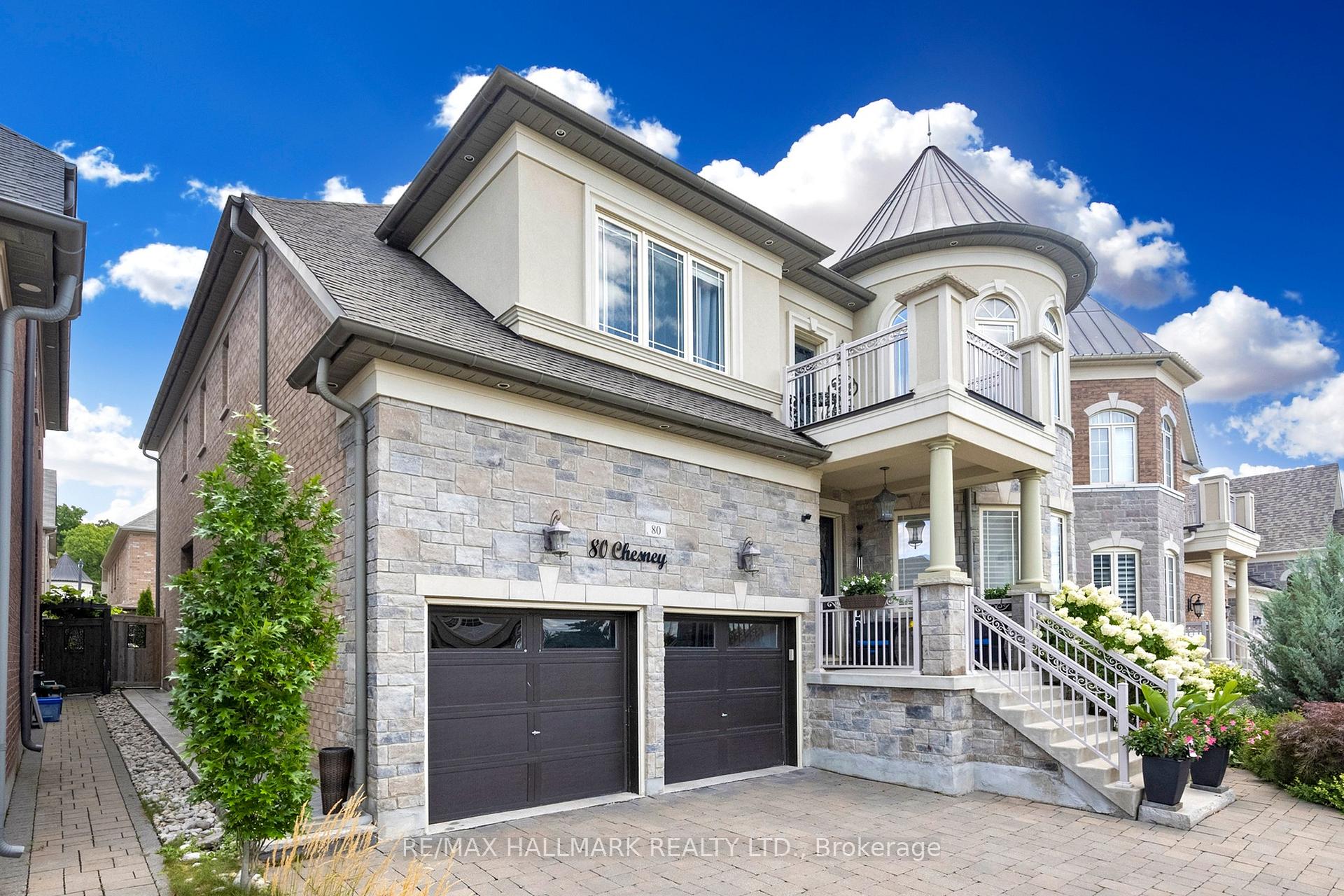 Photo 2 of 80 Chesney Crescent, Vaughan, Kleinburg — HOMEH