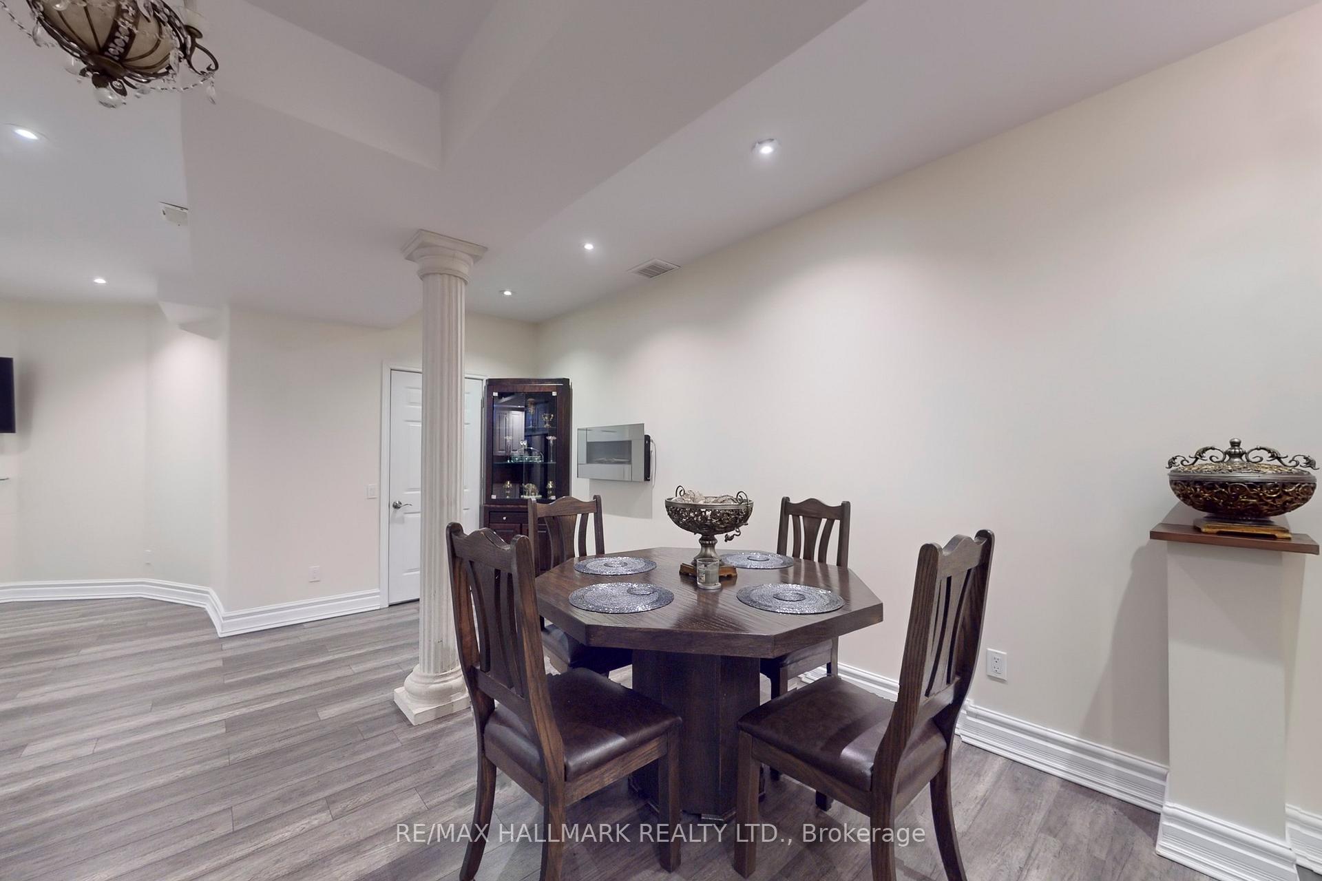 Photo 13 of 80 Chesney Crescent, Vaughan, Kleinburg — HOMEH