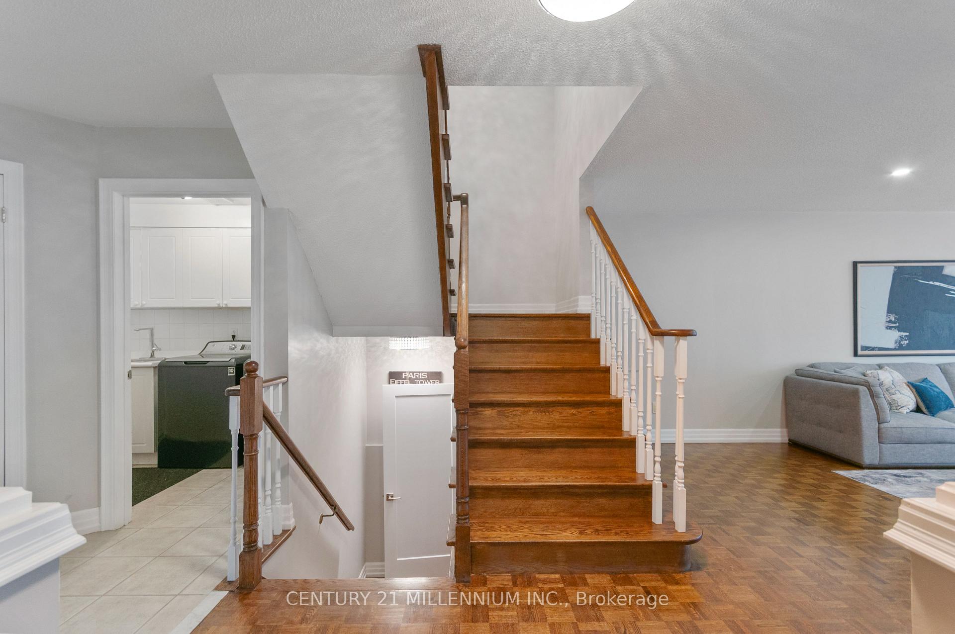 Photo 14 of 286 Royalpark Way, Vaughan, Elder Mills — HOMEH