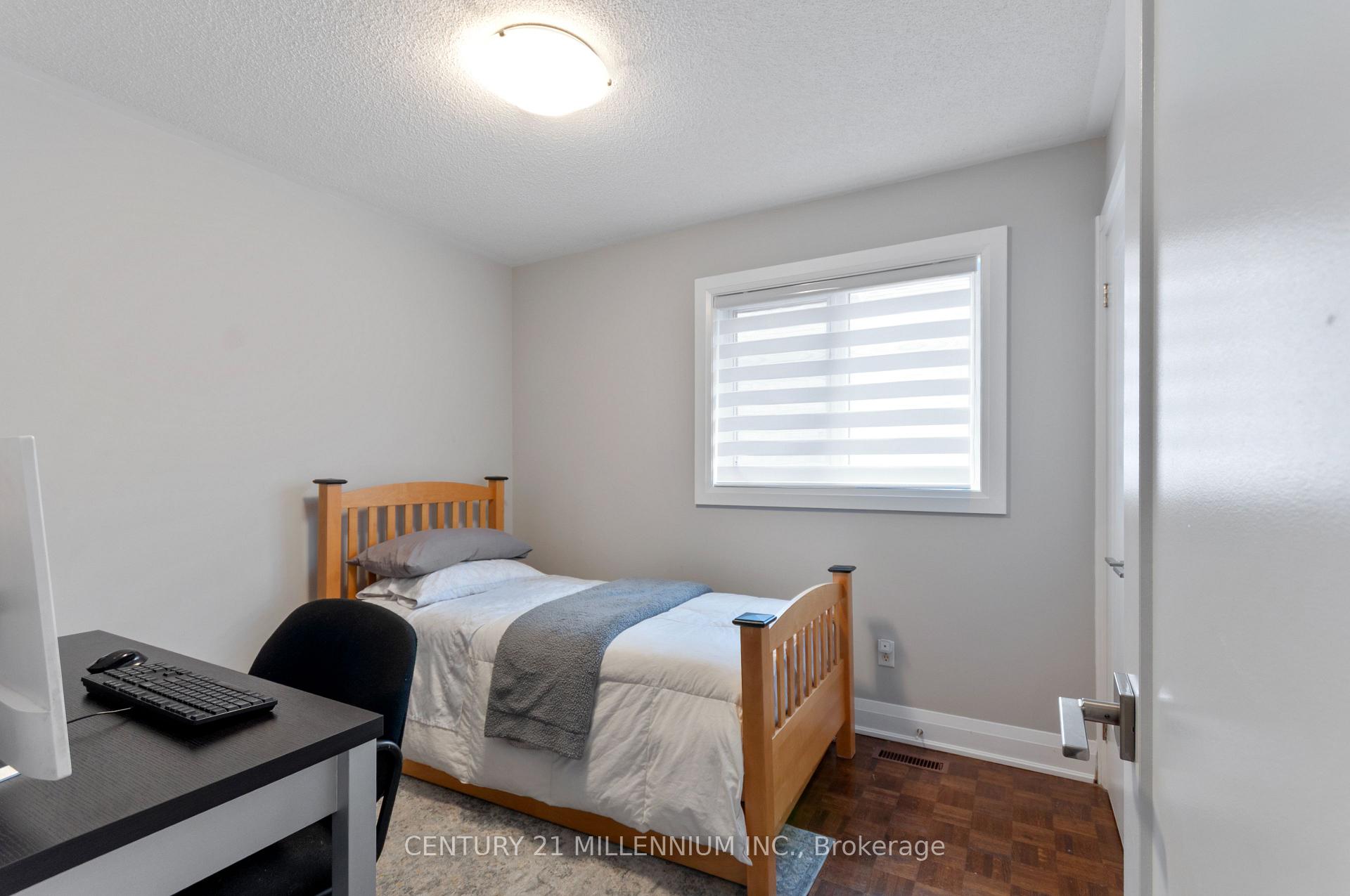 Photo 25 of 286 Royalpark Way, Vaughan, Elder Mills — HOMEH