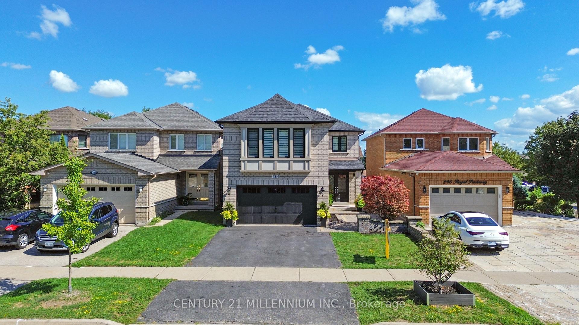 Photo 40 of 286 Royalpark Way, Vaughan, Elder Mills — HOMEH