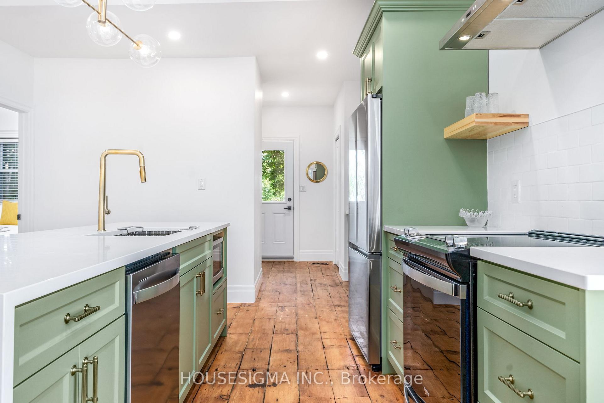 Photo 8 of 319 Main Street E, Prince Edward County, Wellington Ward — HOMEH