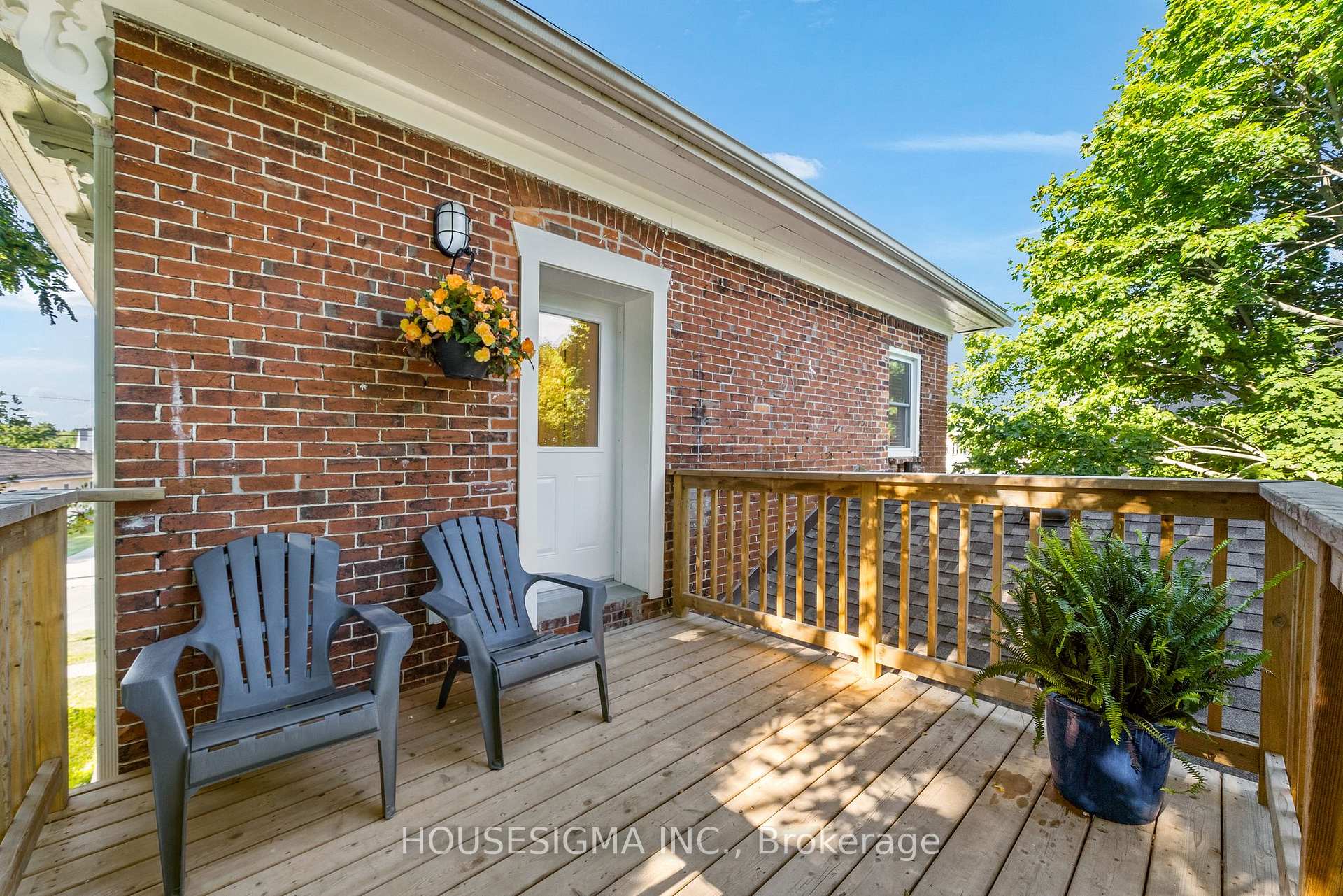 Photo 18 of 319 Main Street E, Prince Edward County, Wellington Ward — HOMEH