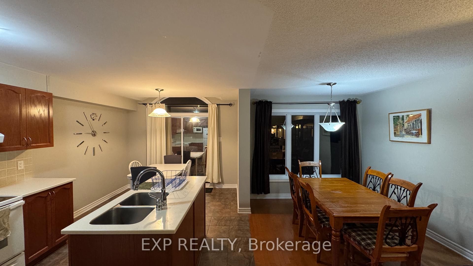 Photo 9 of 356 Tourmaline Crescent, Ottawa, Barrhaven - Strandherd — HOMEH