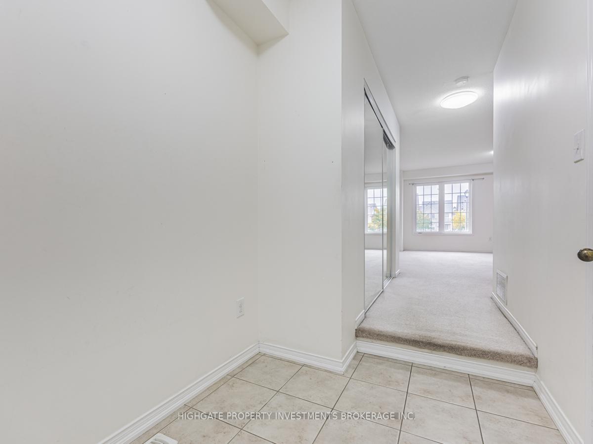 Photo 7 of 132 Goss Lane, Ajax, Northeast Ajax — HOMEH