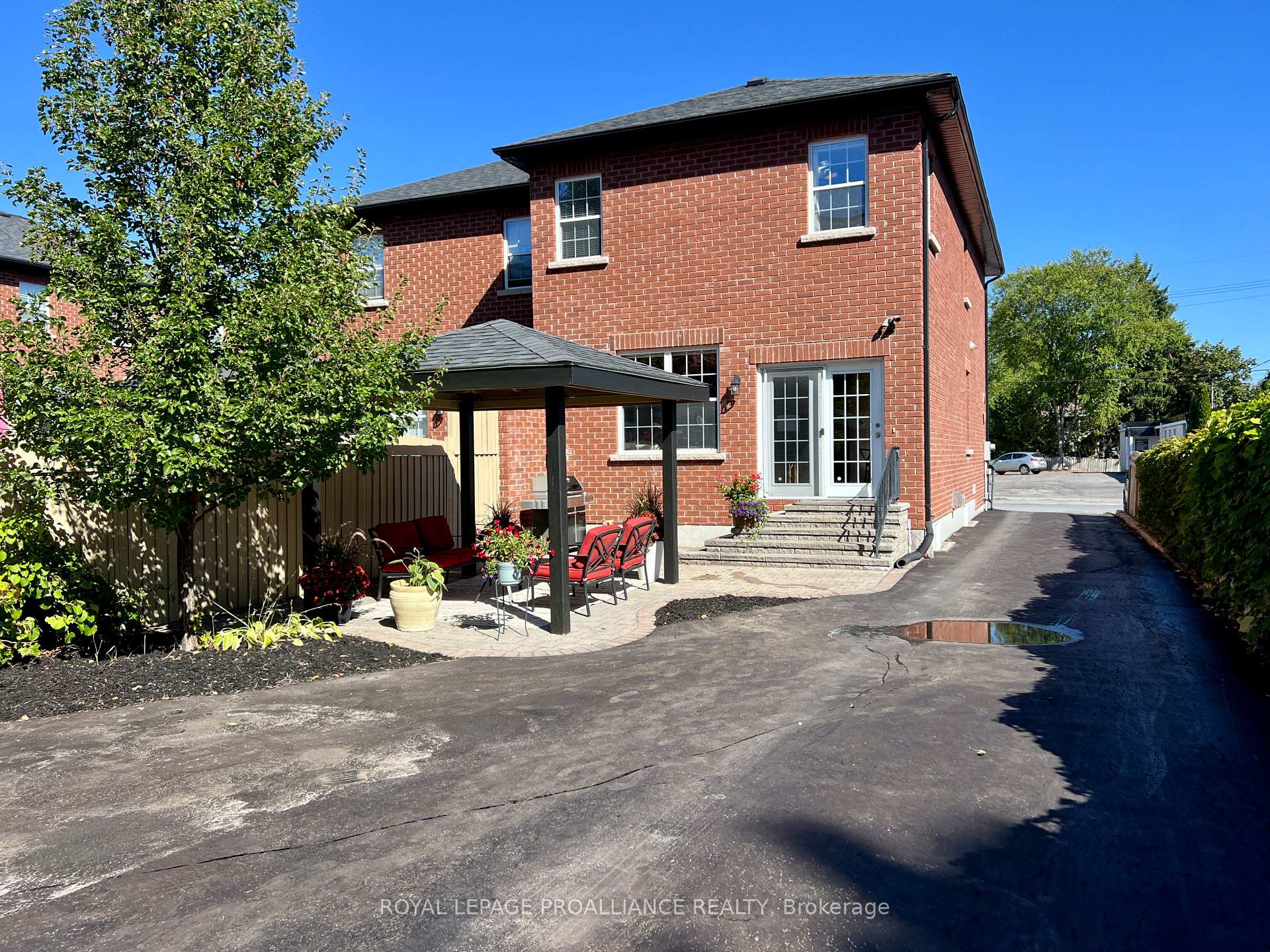 Photo 30 of 252 William Street, Belleville, Belleville Ward — HOMEH