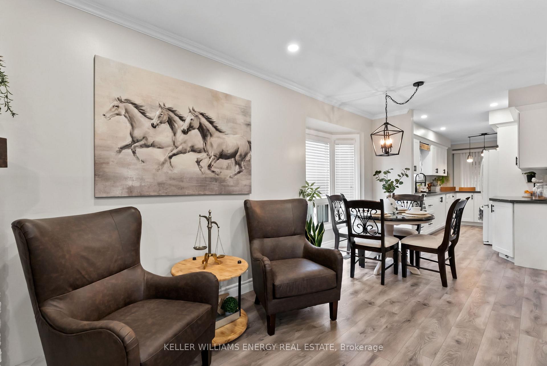 Photo 7 of 121 Angus Drive, Ajax, Central — HOMEH