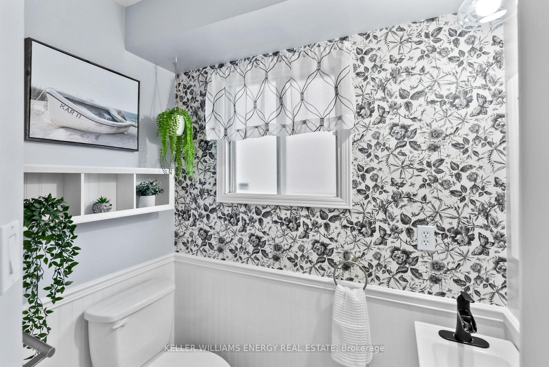 Photo 19 of 121 Angus Drive, Ajax, Central — HOMEH