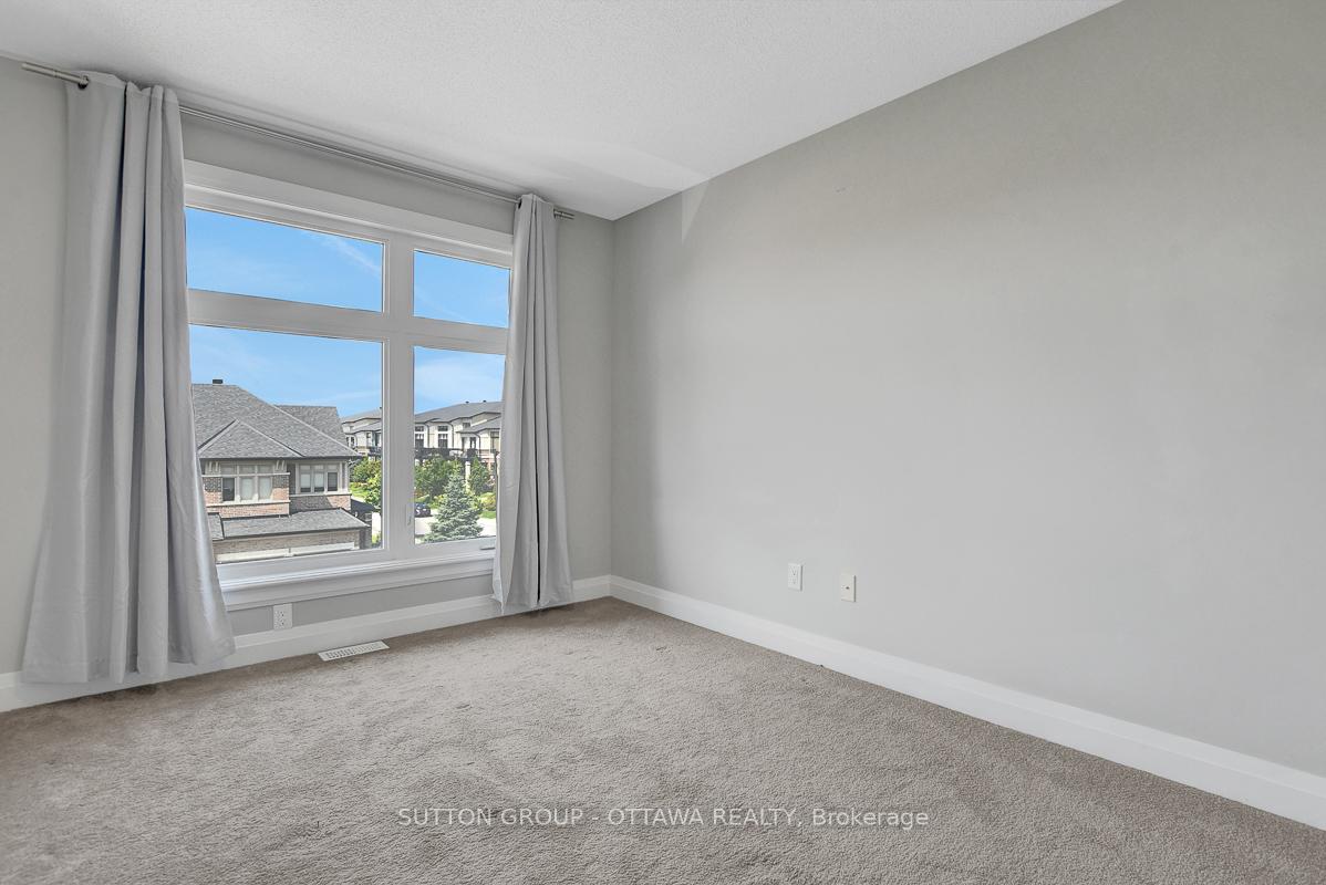 Photo 31 of 120 Nutting Crescent, Ottawa, Riverside South/Gloucester Glen — HOMEH