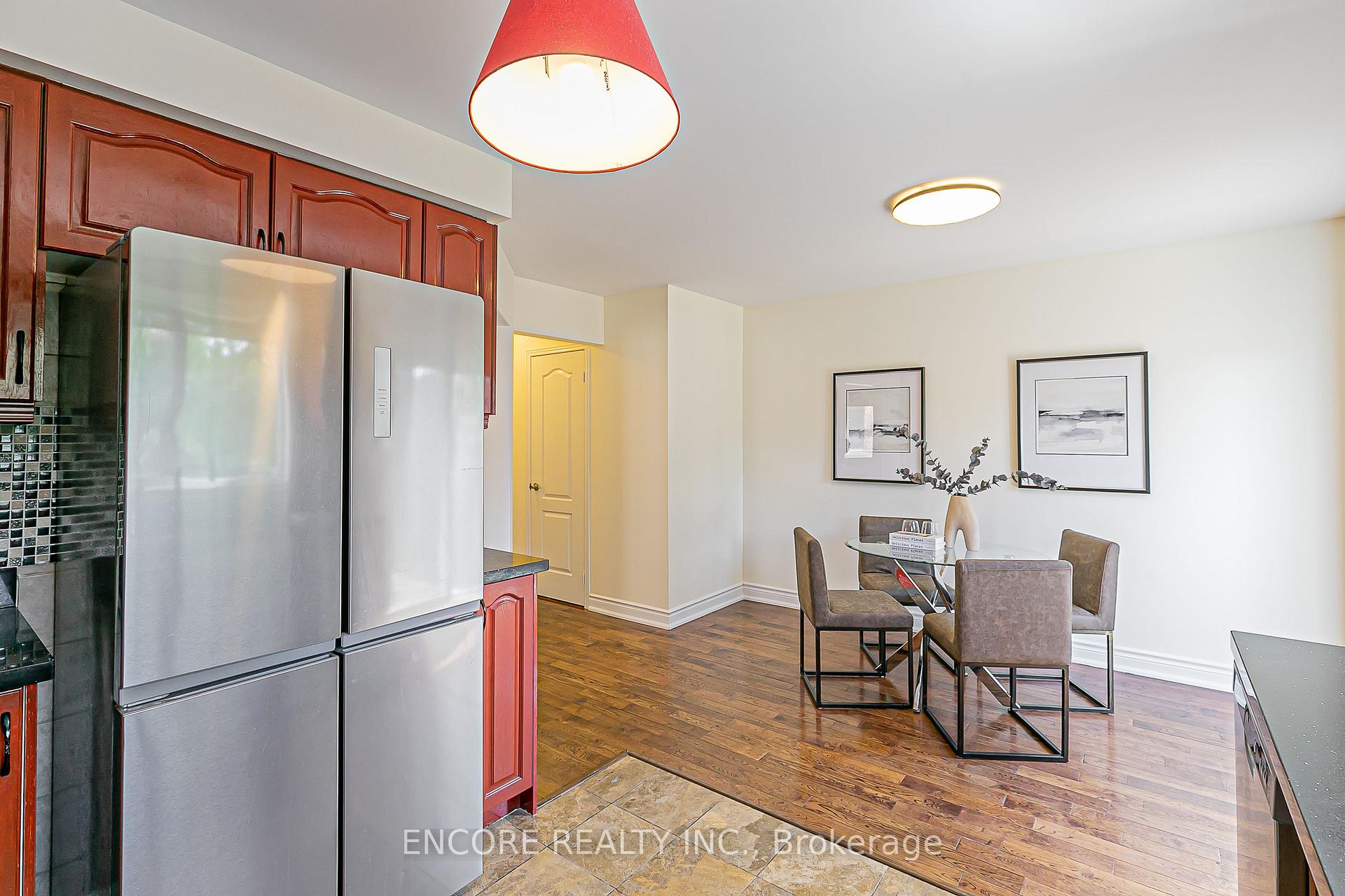 Photo 23 of 252 Forest Run Boulevard, Vaughan, Patterson — HOMEH