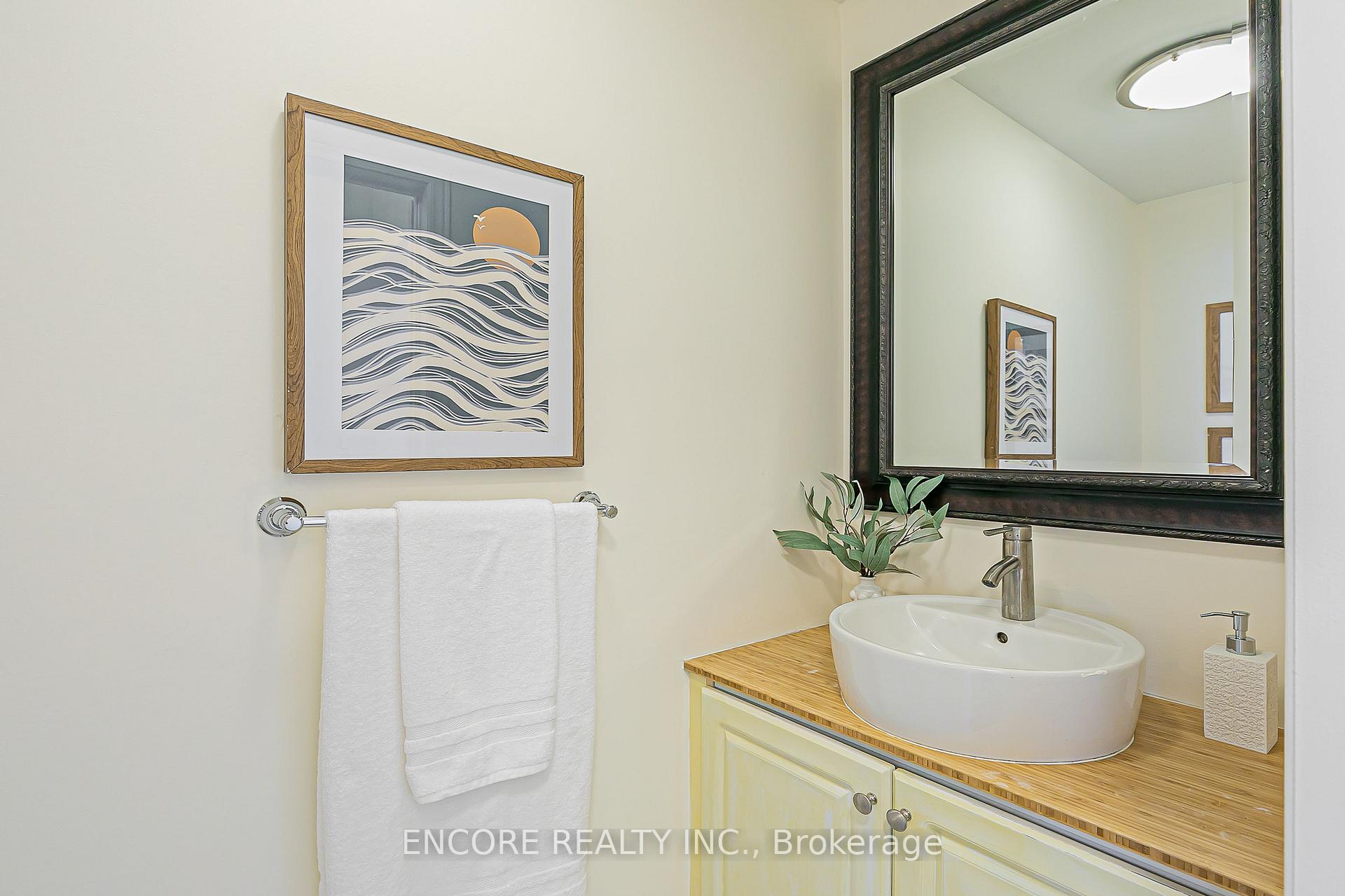 Photo 24 of 252 Forest Run Boulevard, Vaughan, Patterson — HOMEH