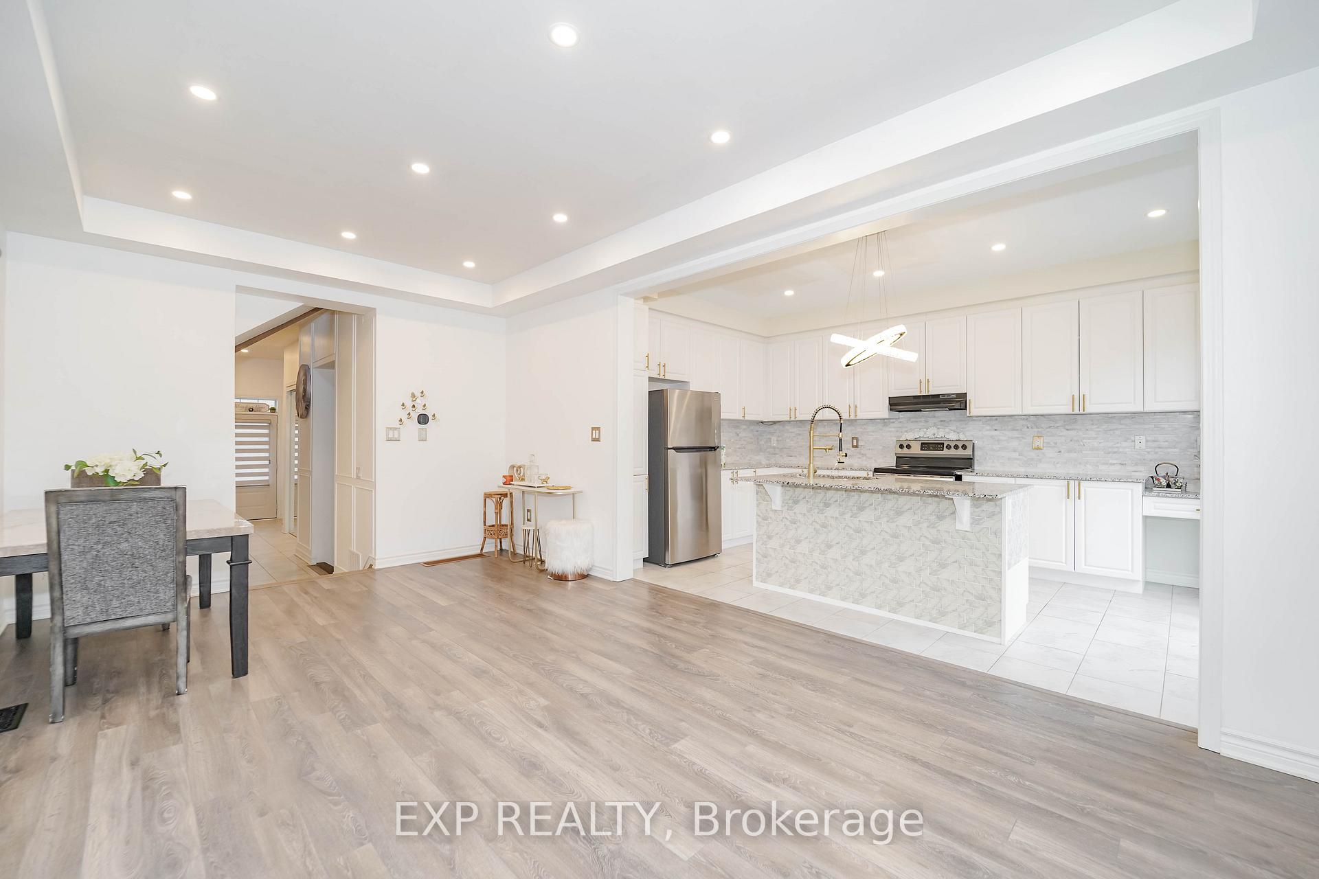 Photo 18 of 25 Windflower Way, Whitby, Rural Whitby — HOMEH