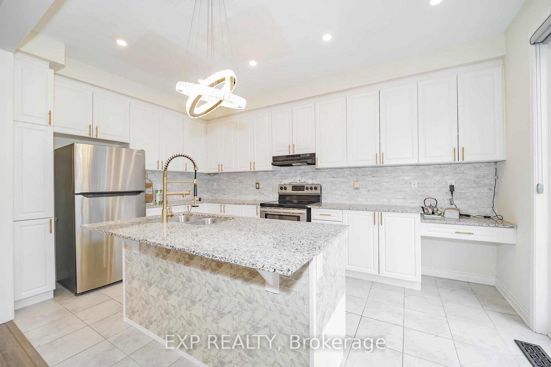 Photo 22 of 25 Windflower Way, Whitby, Rural Whitby — HOMEH
