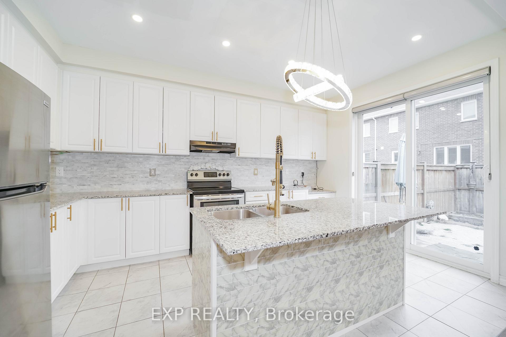 Photo 27 of 25 Windflower Way, Whitby, Rural Whitby — HOMEH
