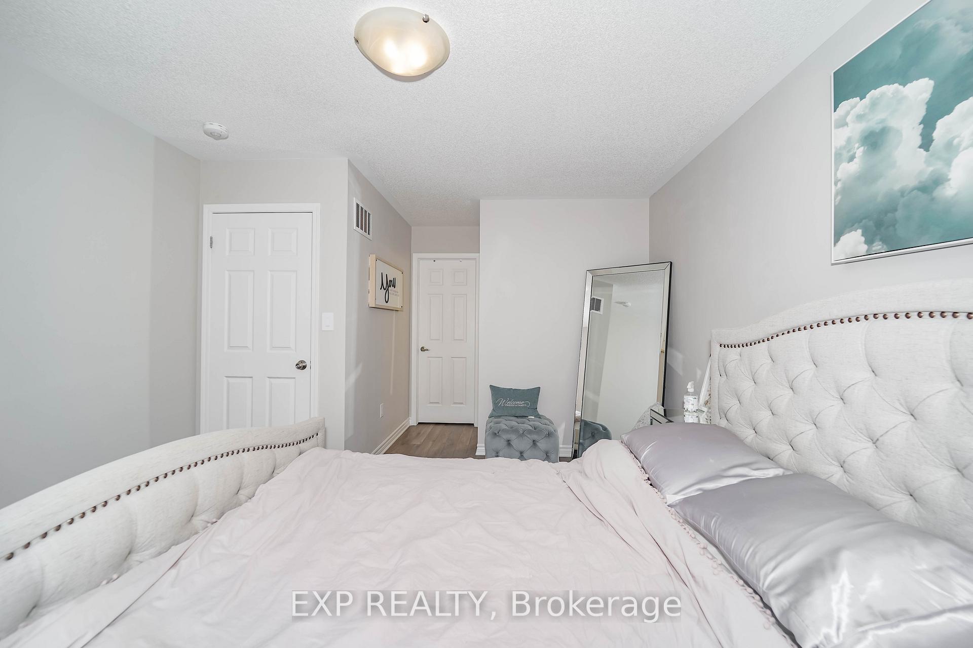 Photo 36 of 25 Windflower Way, Whitby, Rural Whitby — HOMEH