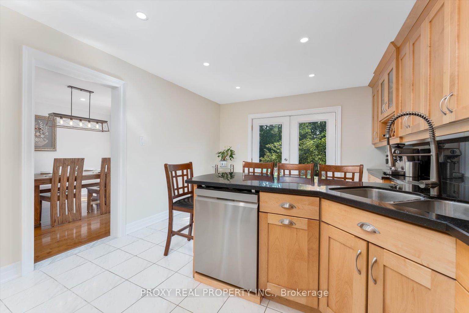 Photo 15 of 62 Sisman Avenue, Aurora, Aurora Highlands — HOMEH