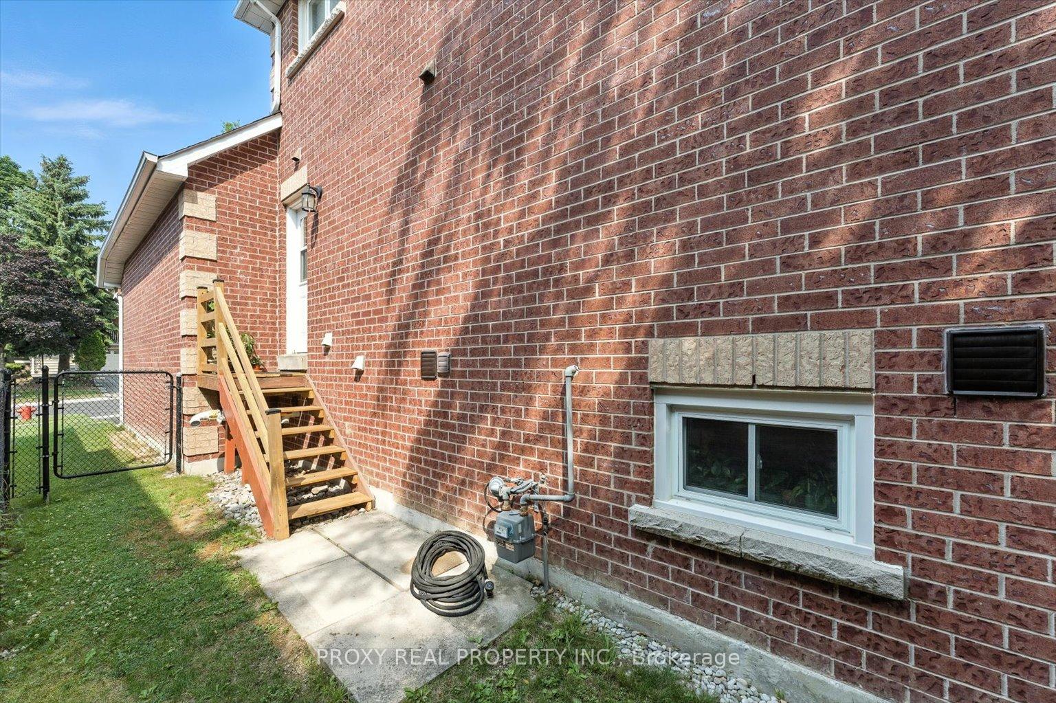 Photo 43 of 62 Sisman Avenue, Aurora, Aurora Highlands — HOMEH