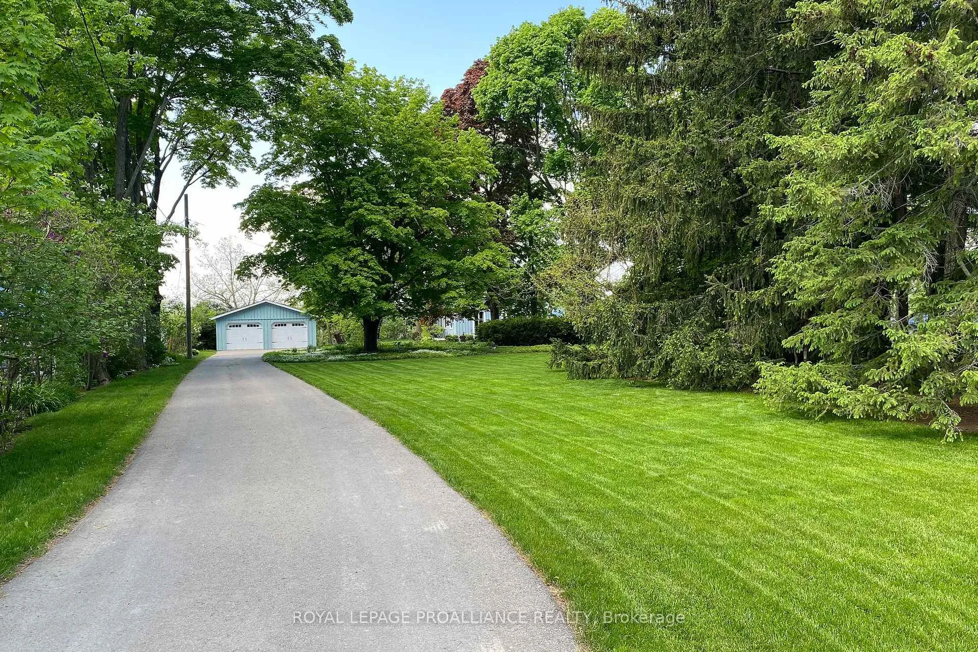 Photo 31 of 103 Bridge Street, Prince Edward County, Picton Ward — HOMEH
