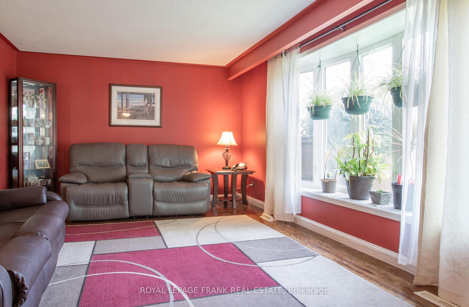Photo 22 of 1 Roosevelt Avenue, Ajax, South East — HOMEH