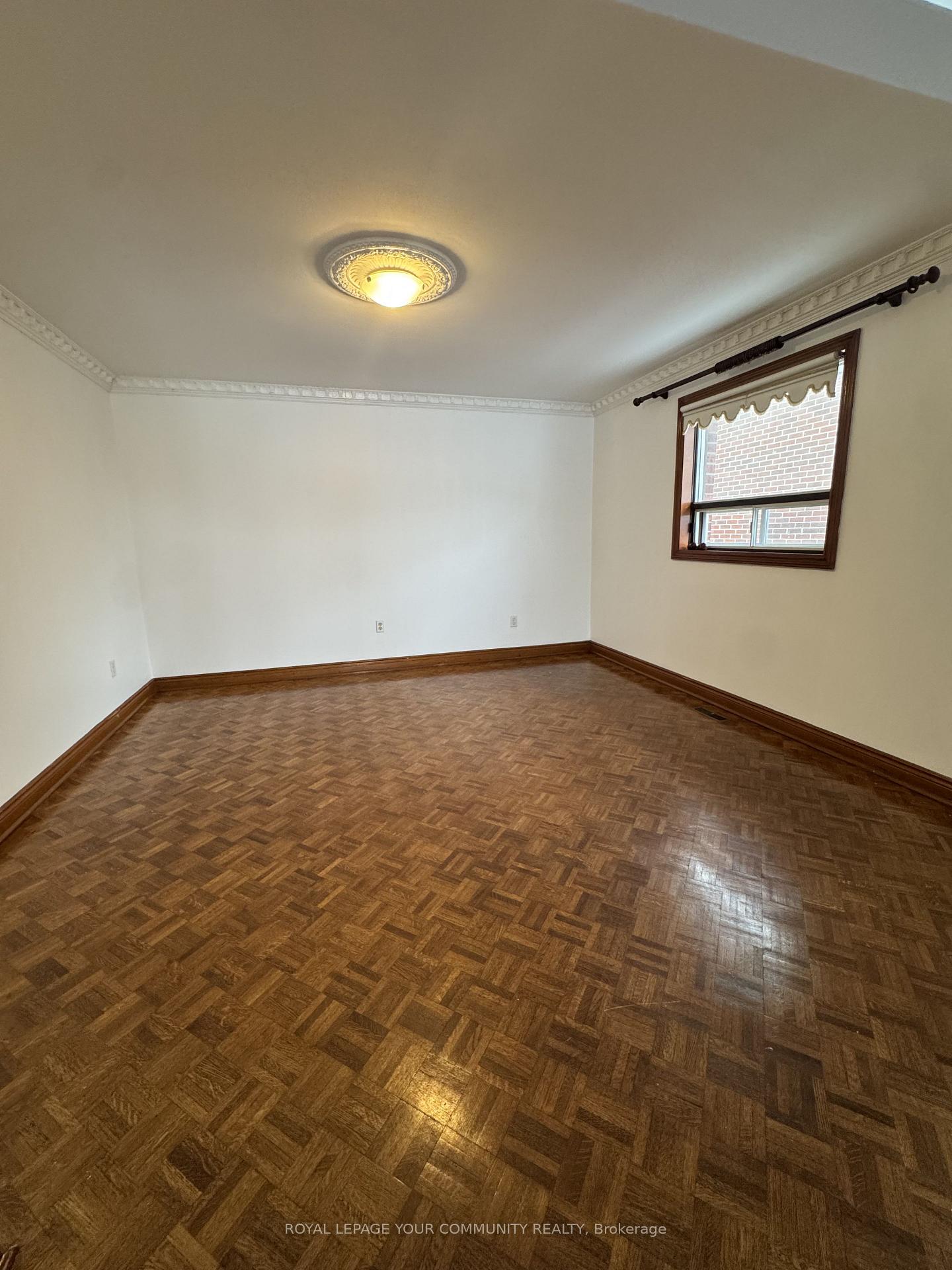 Photo 6 of Unit Upper, 12 Hartman Avenue, Vaughan, Islington Woods — HOMEH